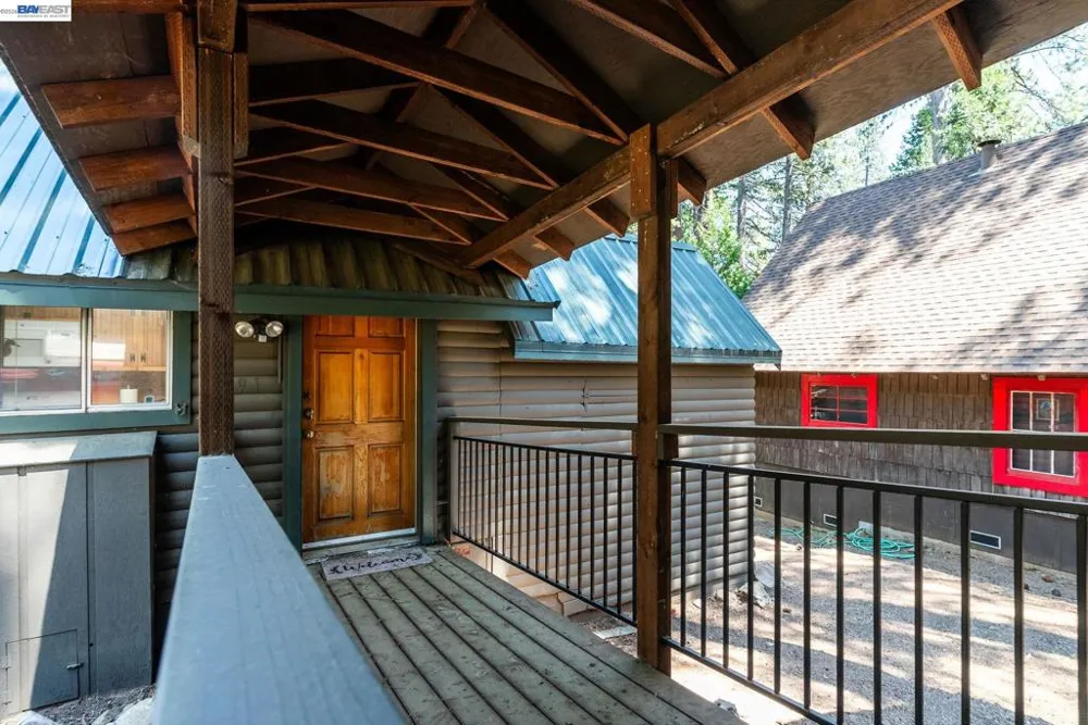 25917 Scenic Dr Long Barn, CA 95335