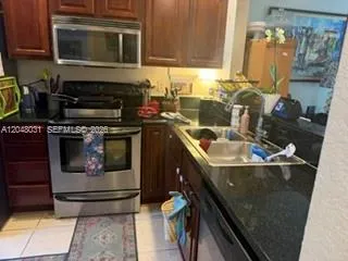 6617 Winfield Blvd #10-1 Margate, FL 33063