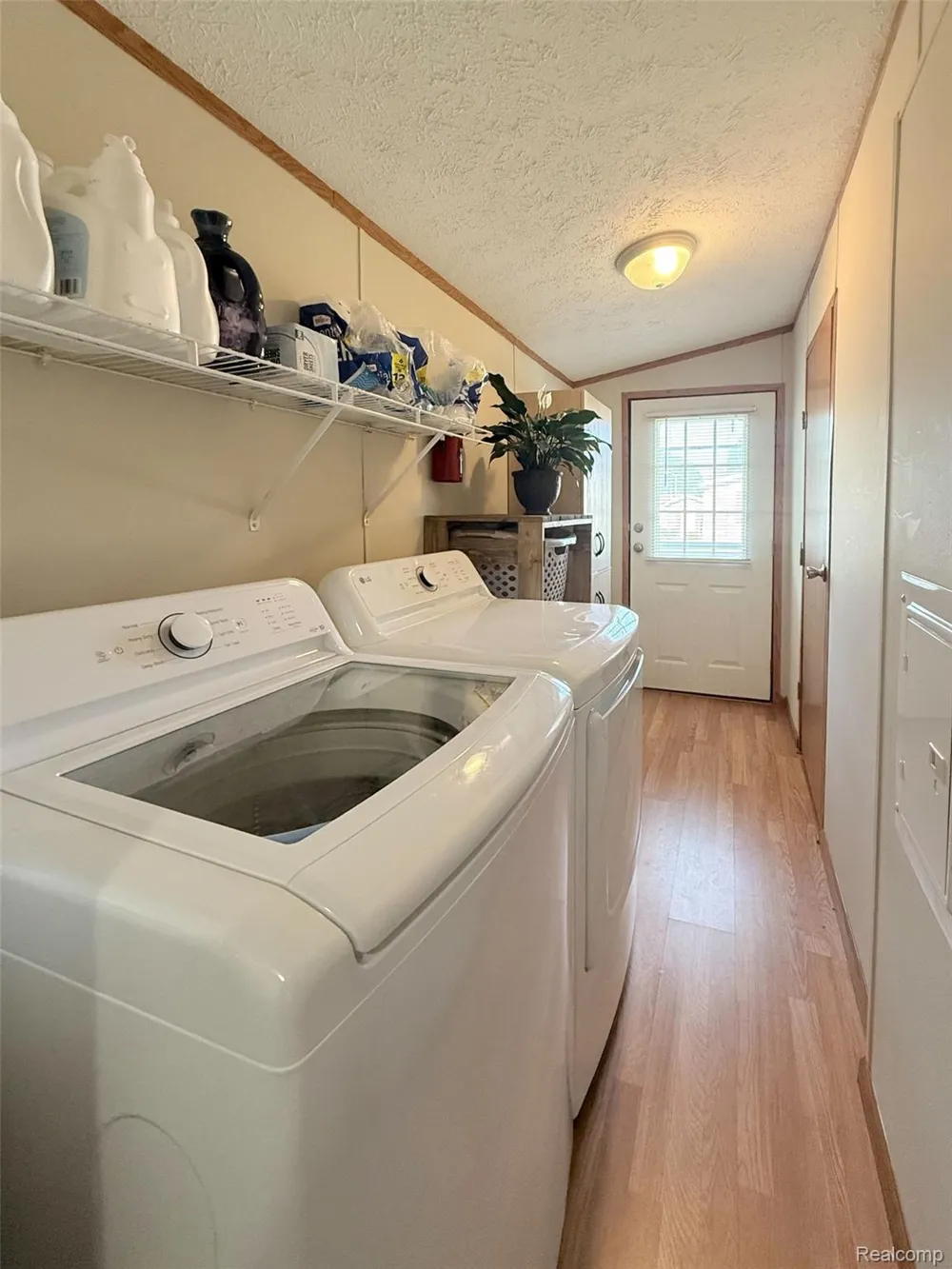317 Scarlet Oak Lane Augusta Charter Township, MI 48190