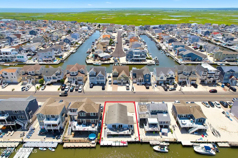 1366 Paul Boulevard Manahawkin, NJ 08050