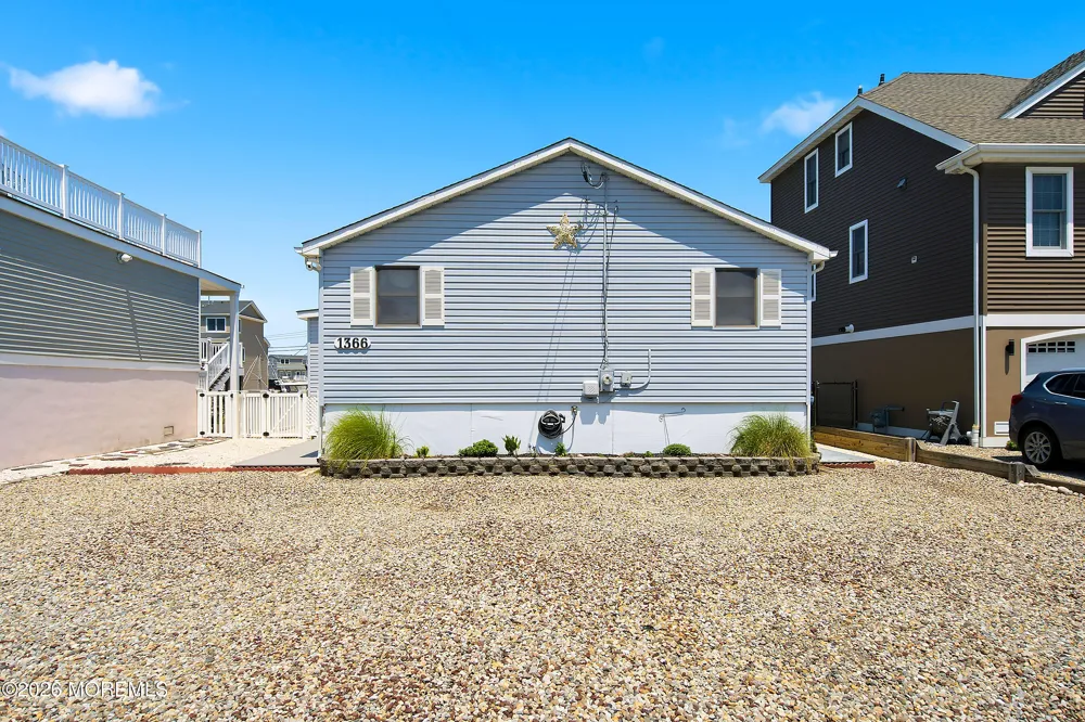 1366 Paul Boulevard Manahawkin, NJ 08050