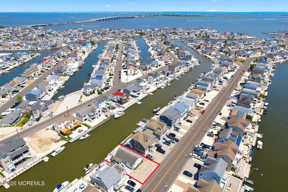 1366 Paul Boulevard Manahawkin, NJ 08050