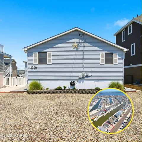 1366 Paul Boulevard