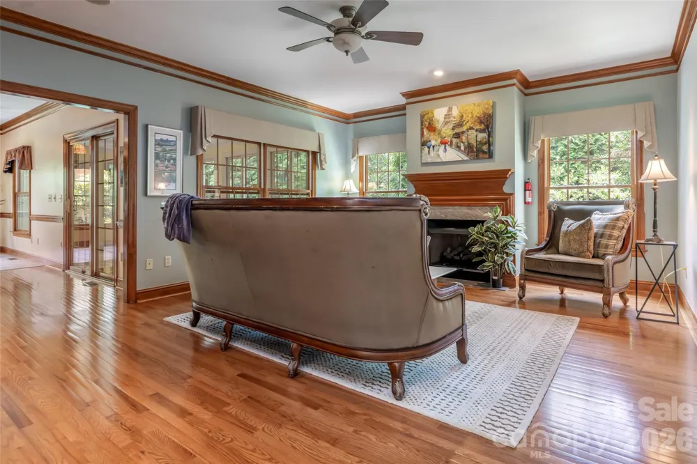 23 Boddington Court Asheville, NC 28803