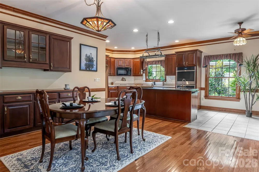 23 Boddington Court Asheville, NC 28803