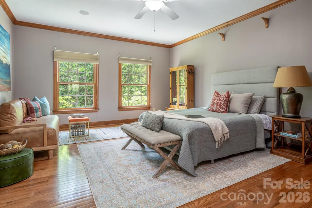 23 Boddington Court Asheville, NC 28803