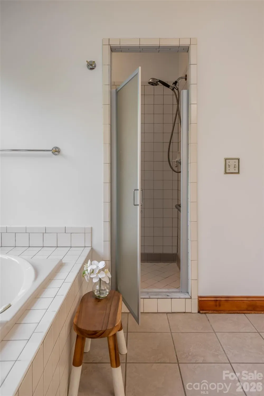 23 Boddington Court Asheville, NC 28803