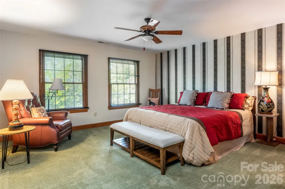 23 Boddington Court Asheville, NC 28803
