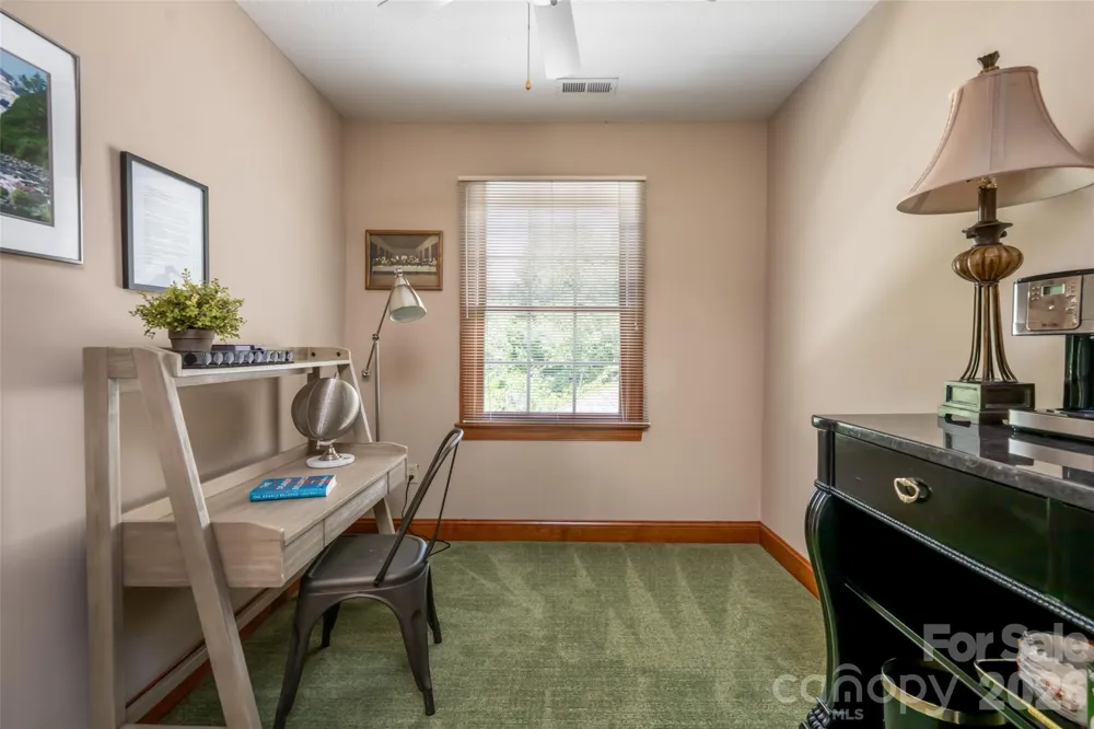 23 Boddington Court Asheville, NC 28803