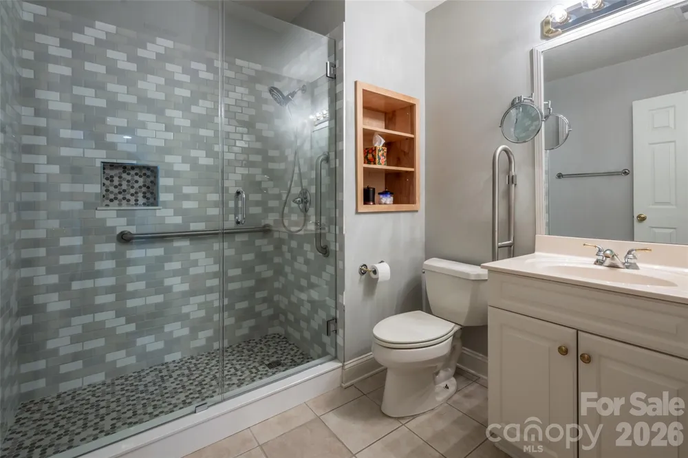 23 Boddington Court Asheville, NC 28803