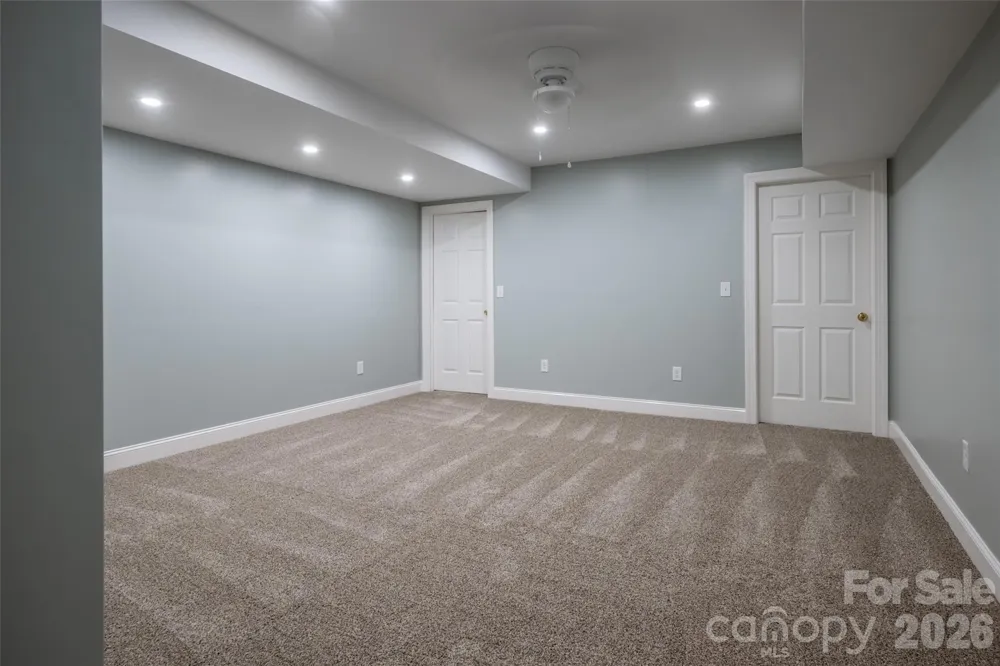 23 Boddington Court Asheville, NC 28803