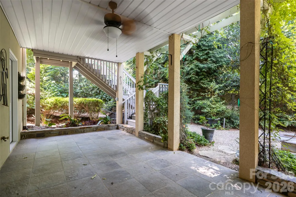 23 Boddington Court Asheville, NC 28803