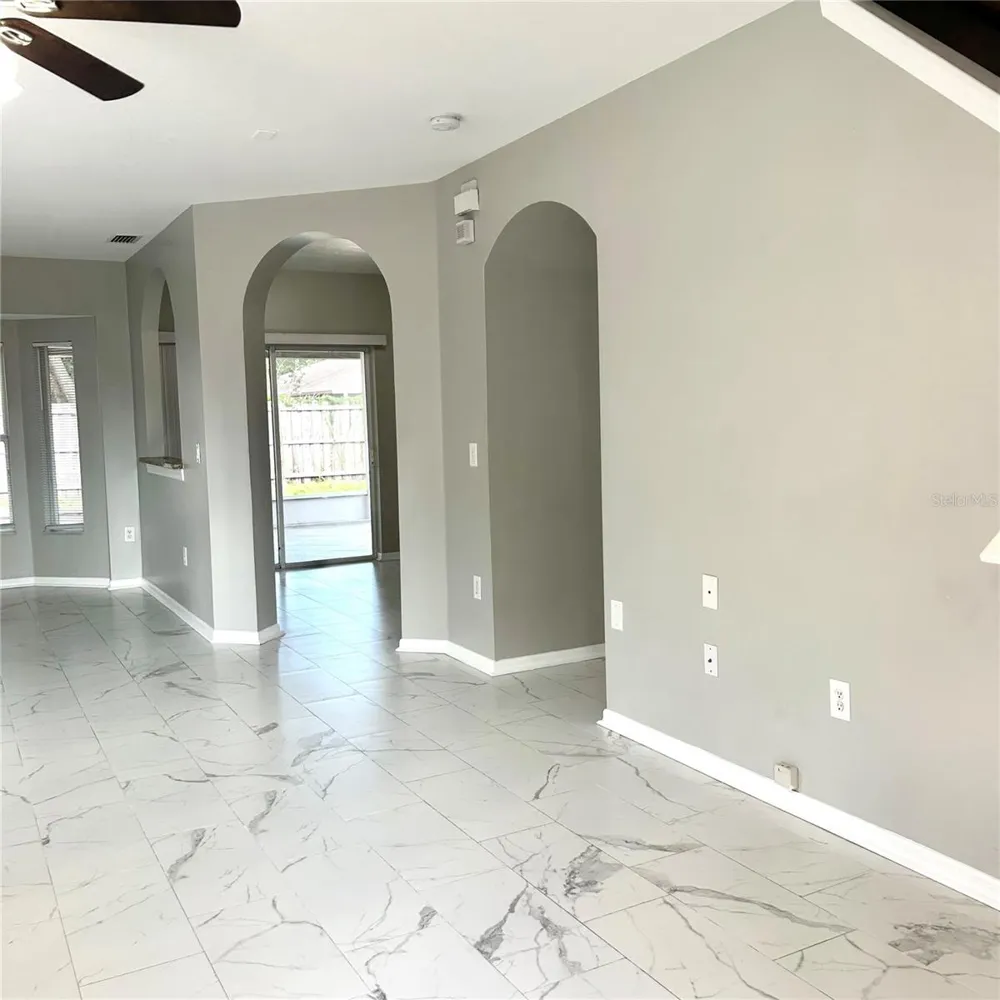 504 MAPLE POINTE DRIVE Seffner, FL 33584