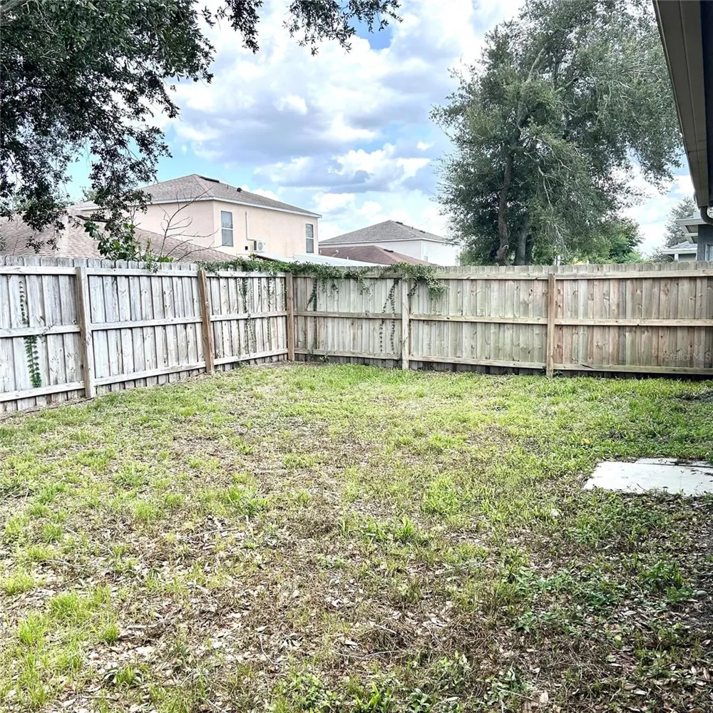 504 MAPLE POINTE DRIVE Seffner, FL 33584
