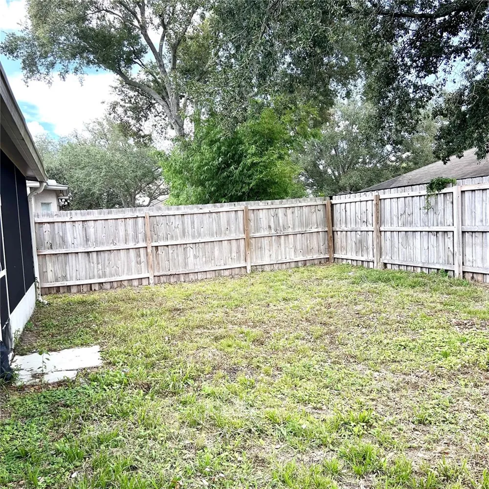 504 MAPLE POINTE DRIVE Seffner, FL 33584