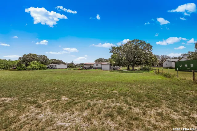 22707 Savannah Hts Von Ormy, TX 78073