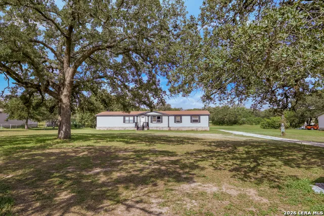 22707 Savannah Hts Von Ormy, TX 78073