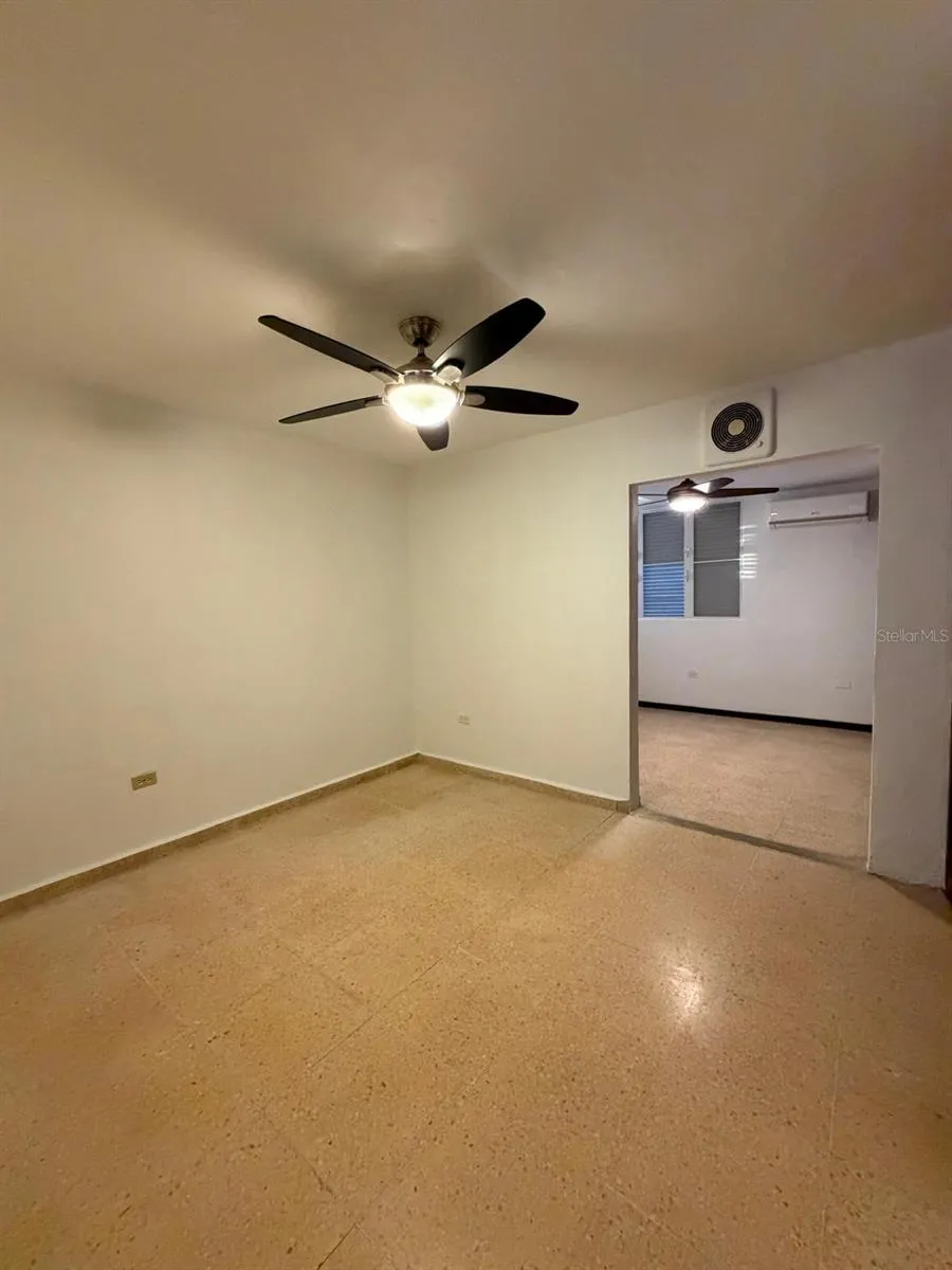 2105 CALLE ANTIOQUIA Guaynabo, PR 00969