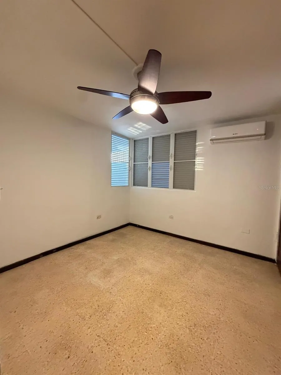 2105 CALLE ANTIOQUIA Guaynabo, PR 00969