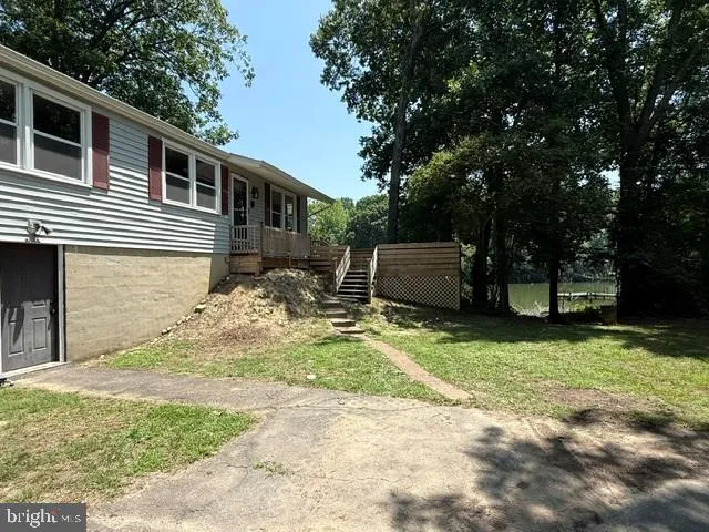 17248 GUM LANDING ROAD Saint Inigoes, MD 20684