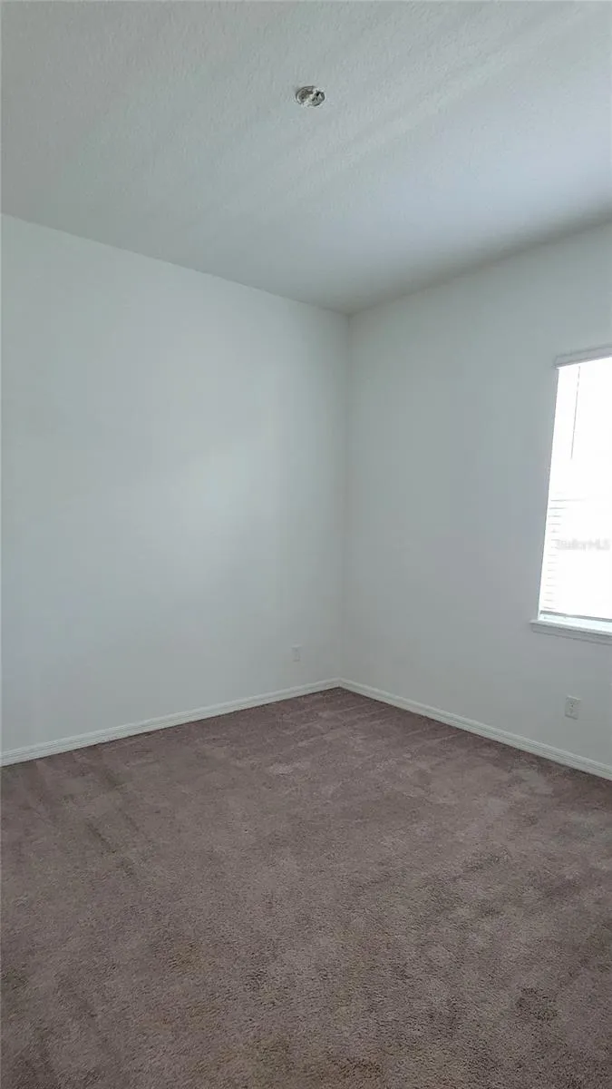 9185 CARMELA AVENUE Davenport, FL 33897