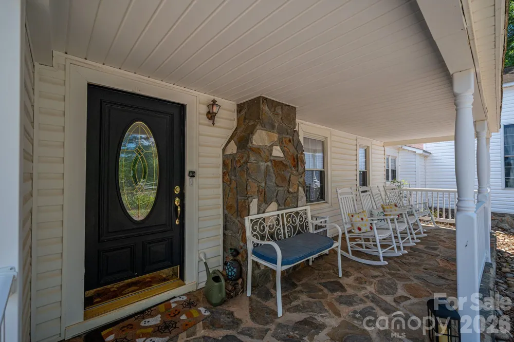 1387 George Brown Road Crouse, NC 28033