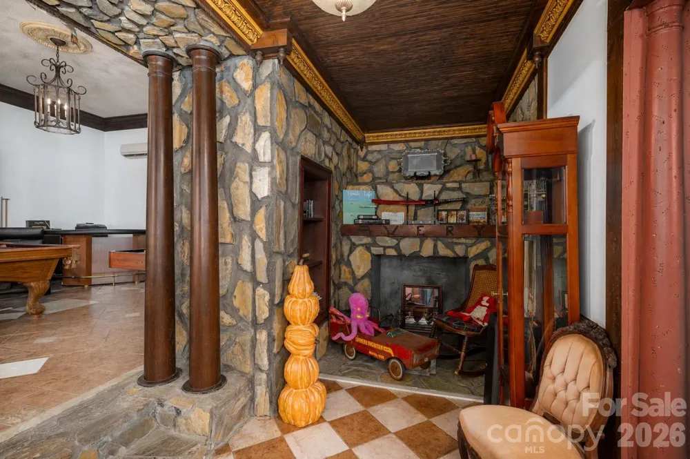 1387 George Brown Road Crouse, NC 28033