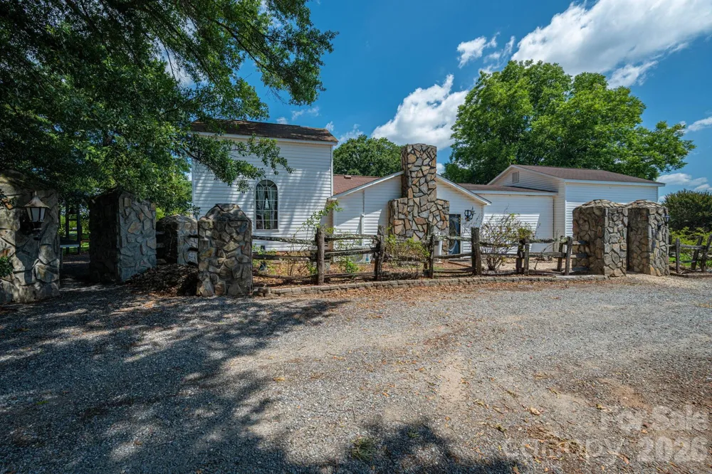 1387 George Brown Road Crouse, NC 28033