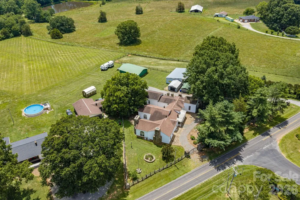 1387 George Brown Road Crouse, NC 28033