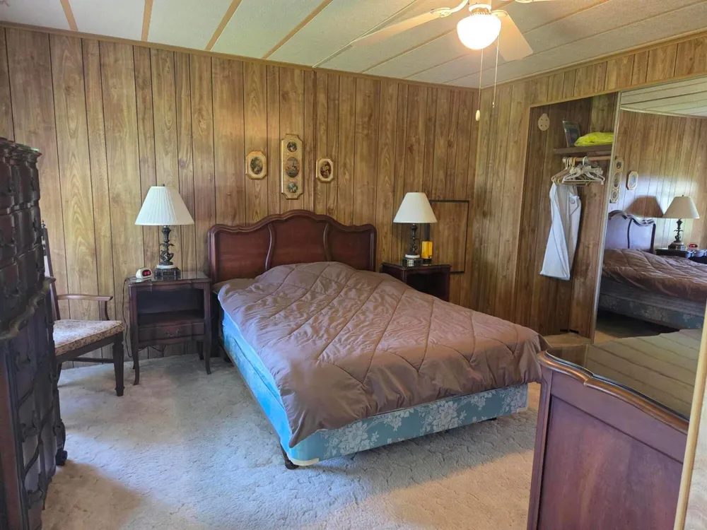 6937 SE Delegate Street Hobe Sound, FL 33455