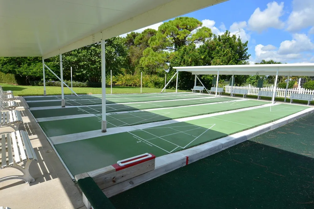 6937 SE Delegate Street Hobe Sound, FL 33455