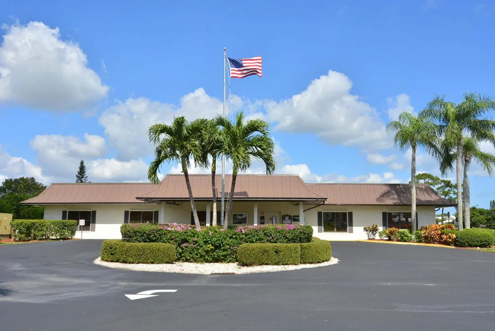 6937 SE Delegate Street Hobe Sound, FL 33455