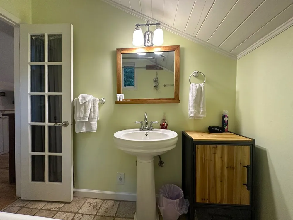 Osceola Trl Whittier, NC 28789