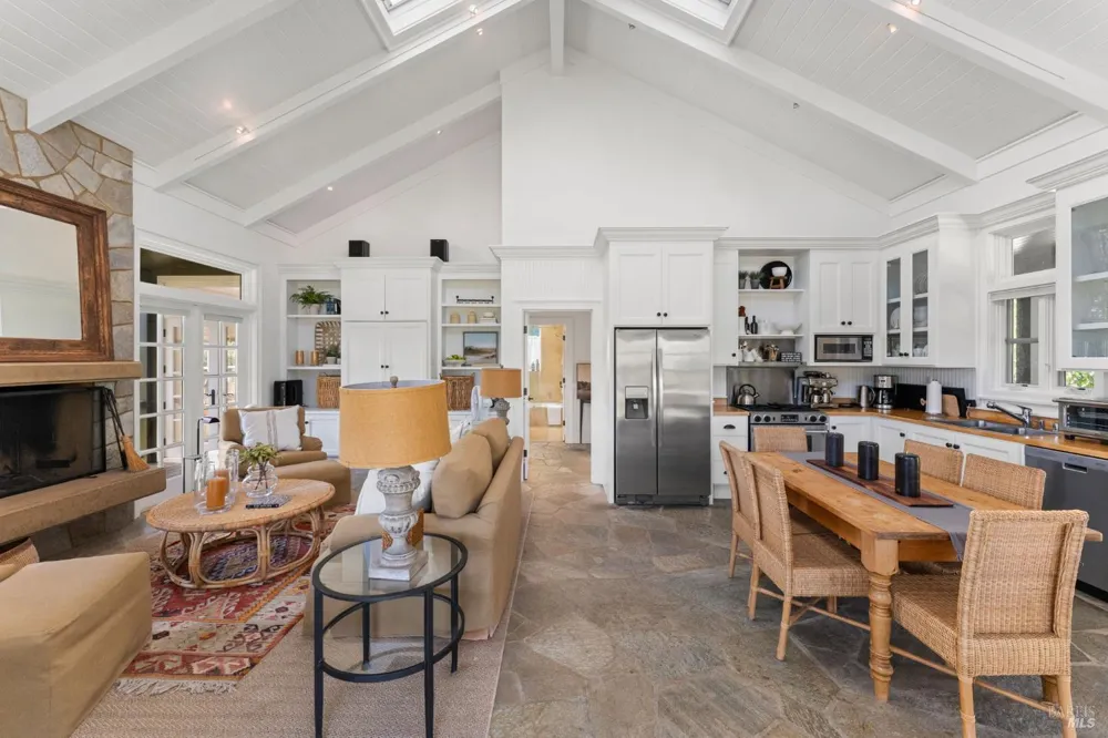 950 Mee Lane St. Helena, CA 94574