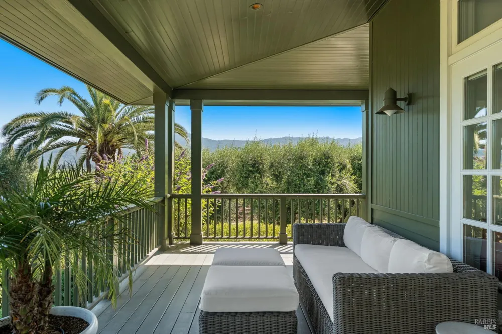 950 Mee Lane St. Helena, CA 94574
