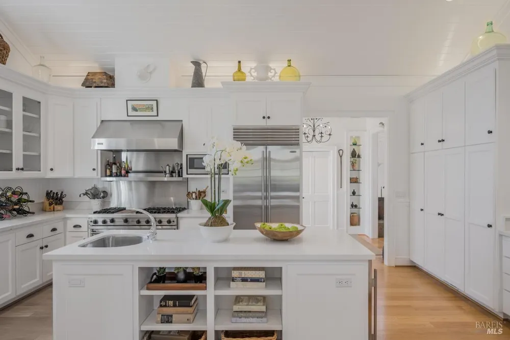 950 Mee Lane St. Helena, CA 94574
