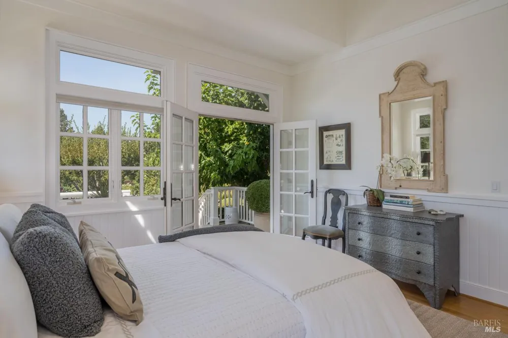 950 Mee Lane St. Helena, CA 94574