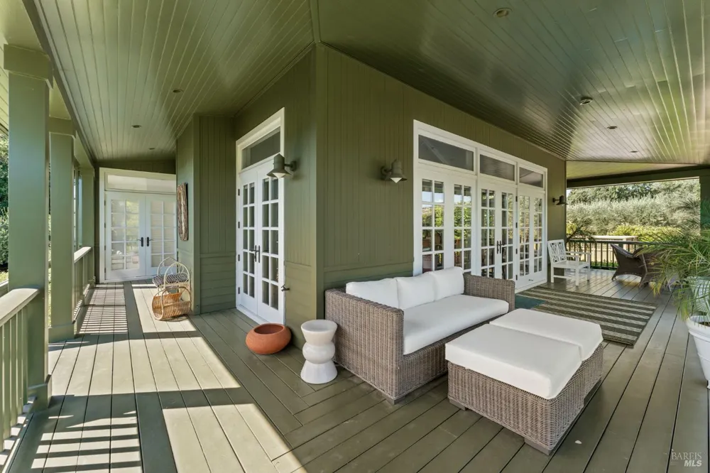 950 Mee Lane St. Helena, CA 94574