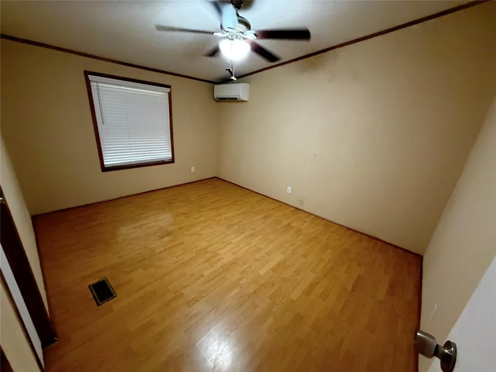 242 Mikeska Road Bellville, TX 77418
