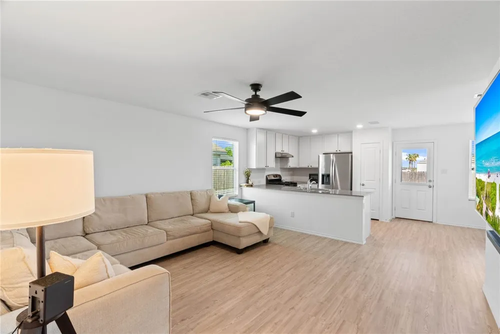 3105 Corvette Drive Robstown, TX 78380