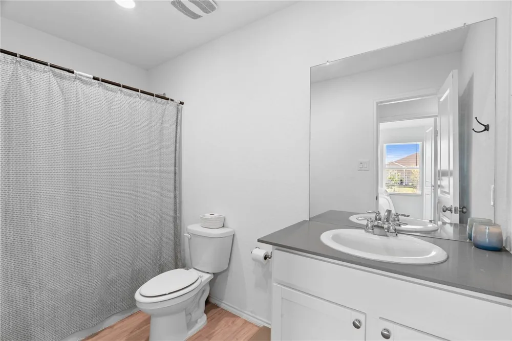 3105 Corvette Drive Robstown, TX 78380