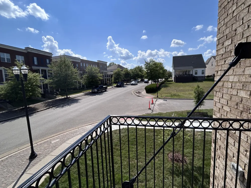 2060 Tollgate Blvd #201 Thompsons Station, TN 37179