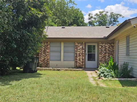 806 Ranch Road #A