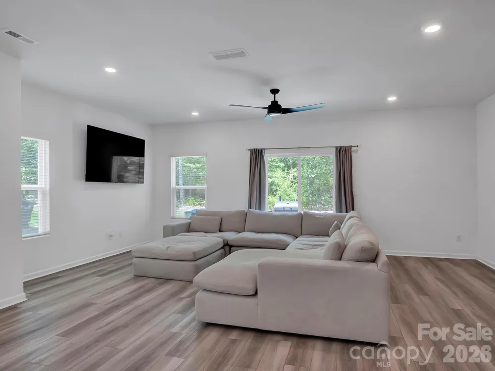 3545 Secrest Landing Monroe, NC 28110