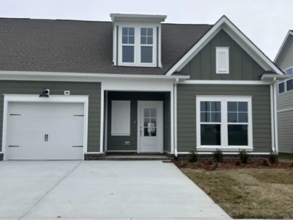5109 Pace Park Cir Columbia, TN 38401