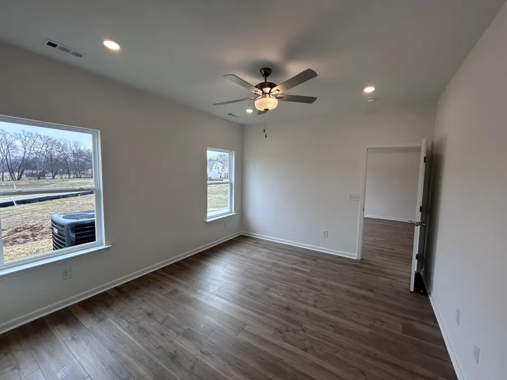 5109 Pace Park Cir Columbia, TN 38401
