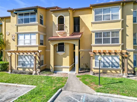 5144 CONROY ROAD #35