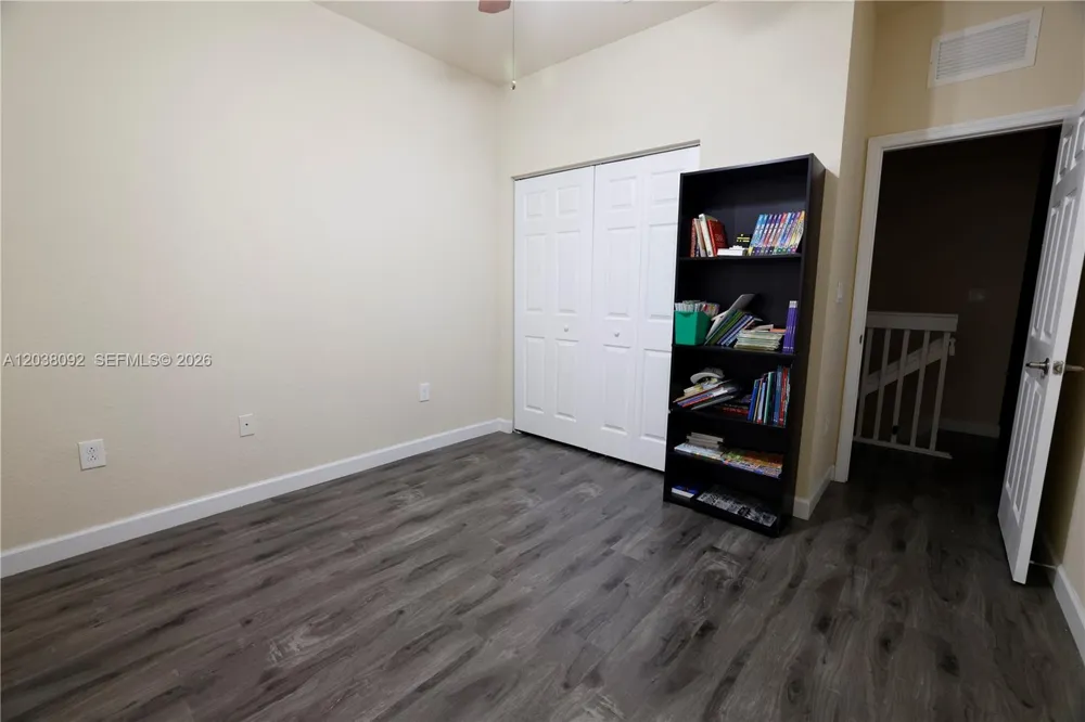 7146 SW 163rd Ave Miami, FL 33193