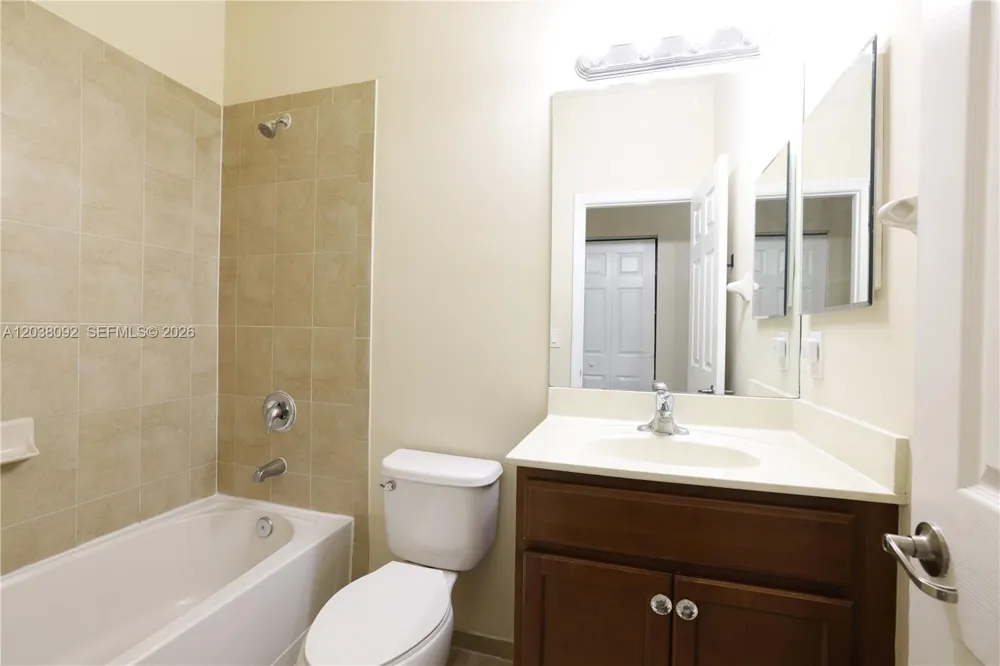 7146 SW 163rd Ave Miami, FL 33193