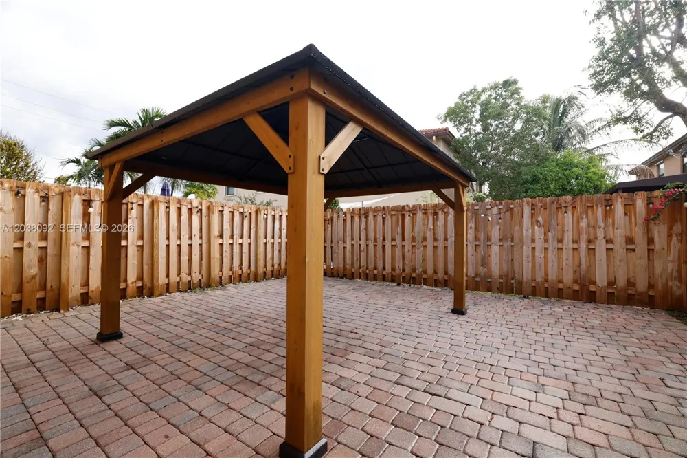 7146 SW 163rd Ave Miami, FL 33193